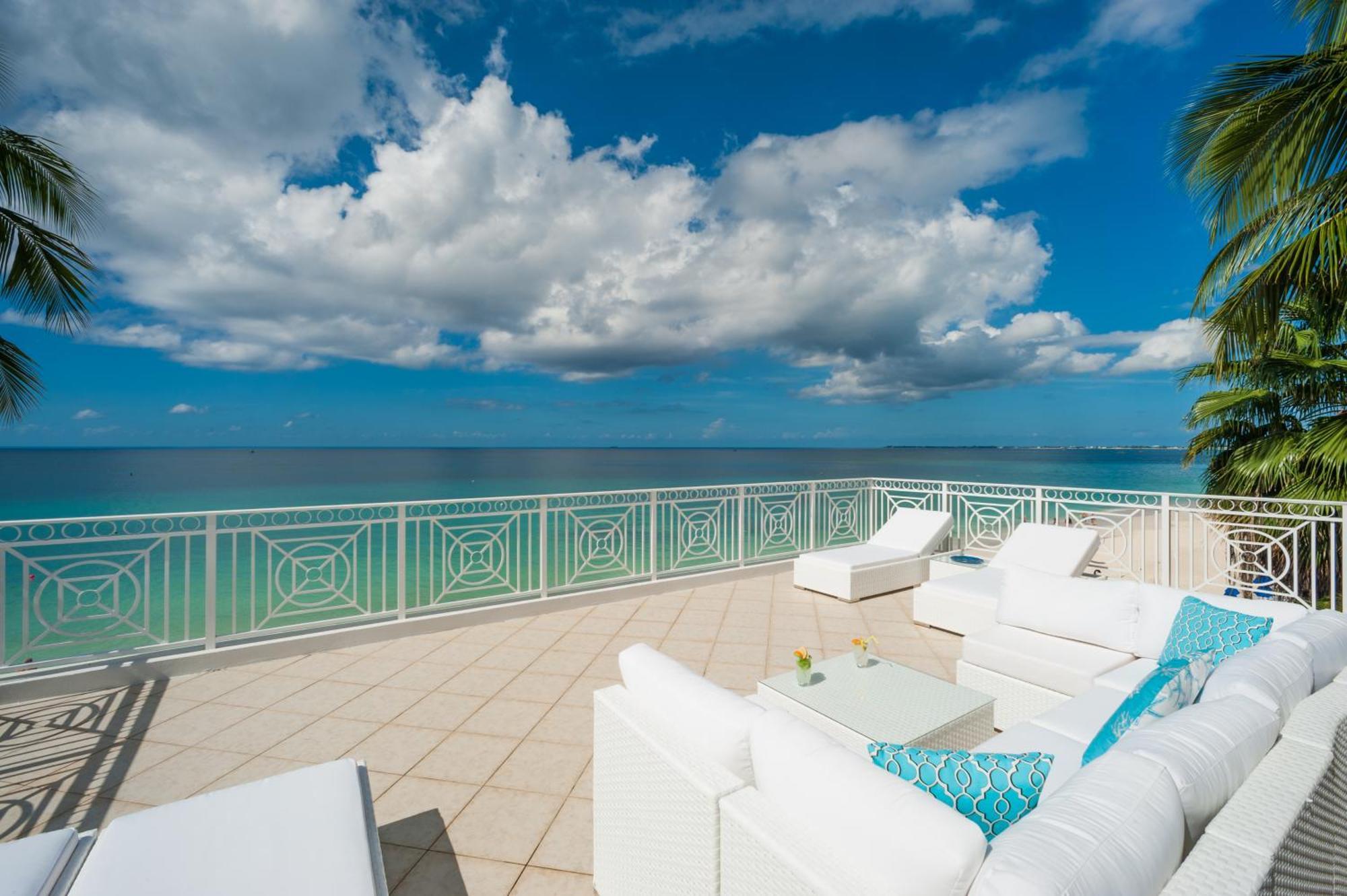 Regal Beach Club George Town Room photo