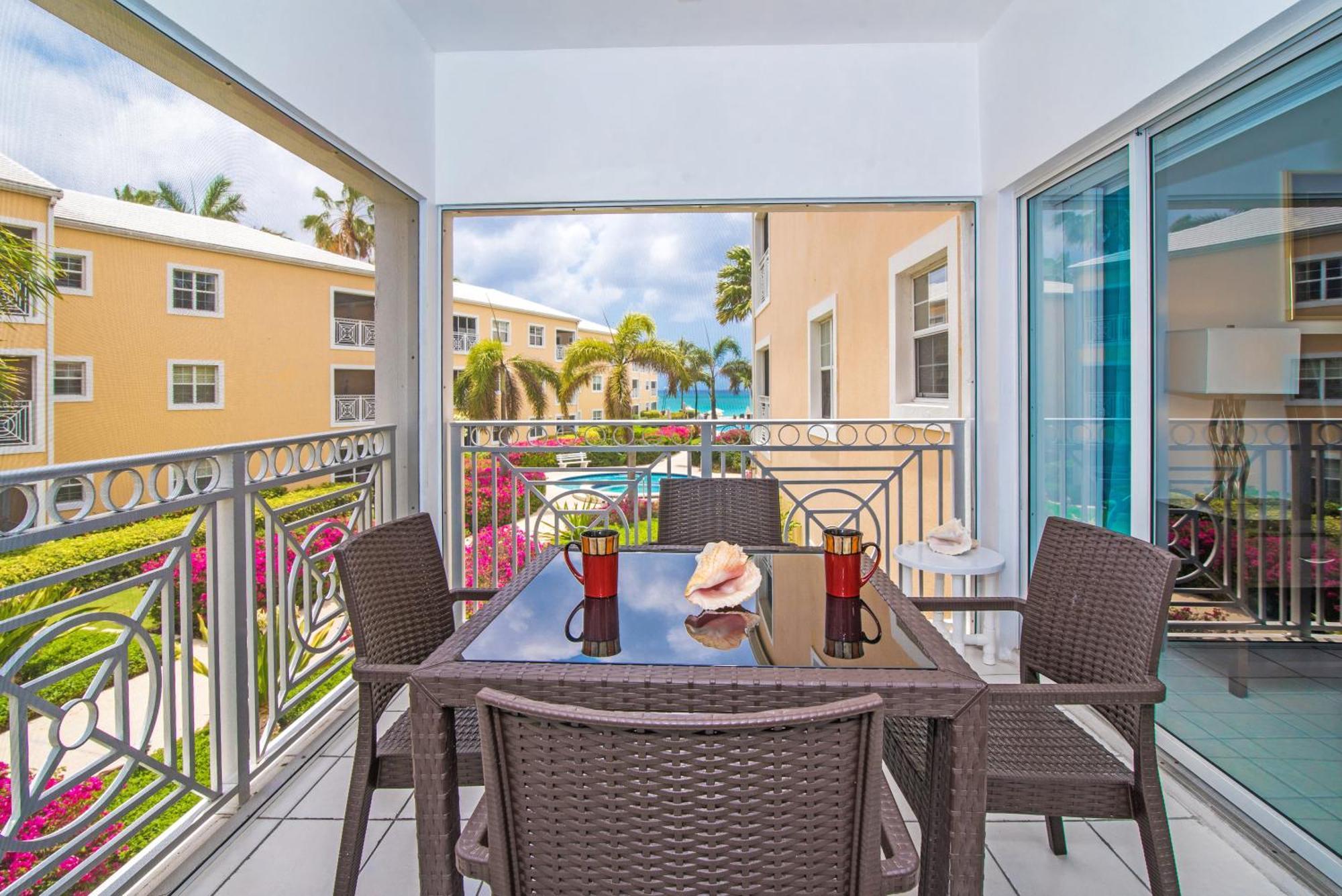 Regal Beach Club George Town Room photo