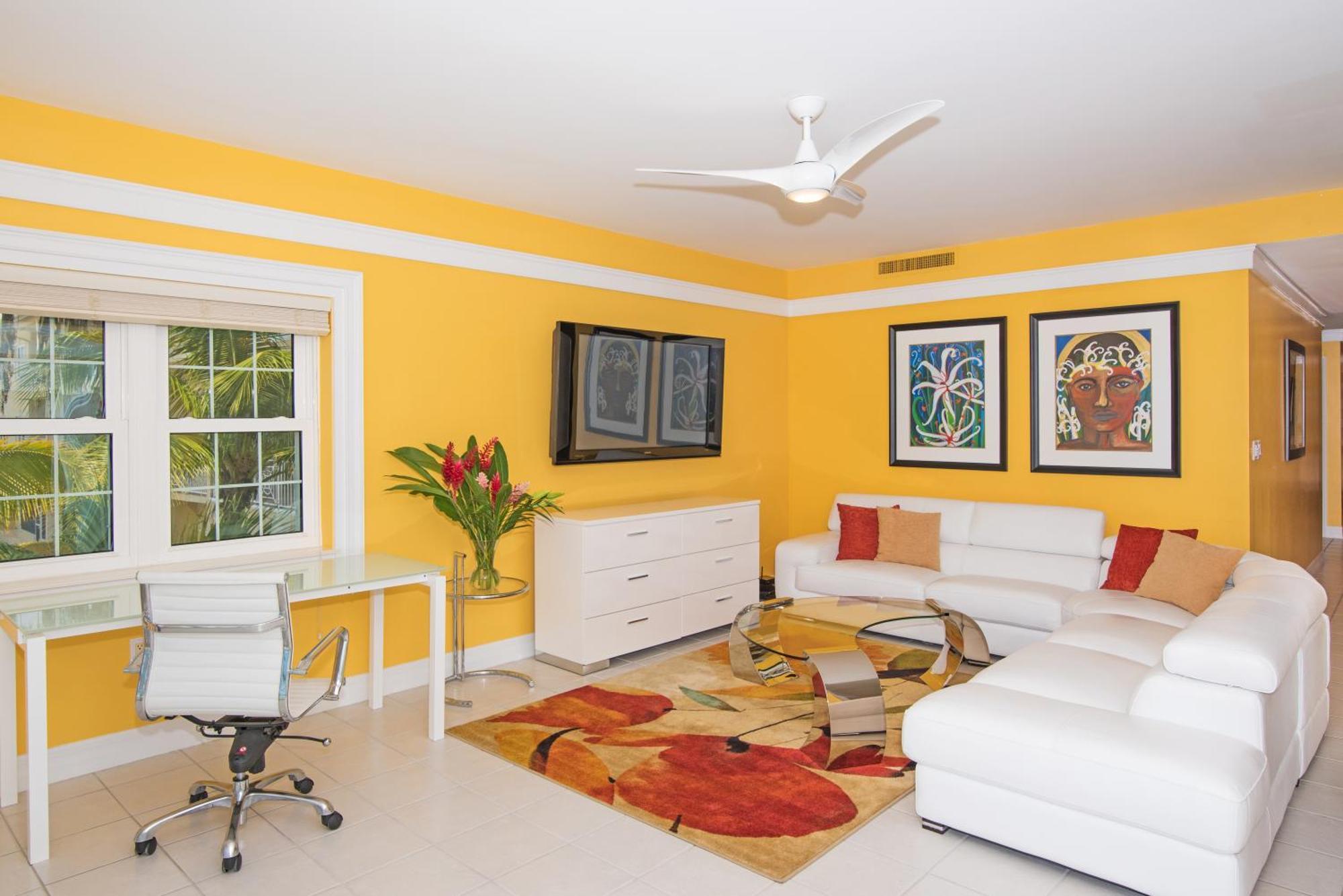 Regal Beach Club George Town Room photo