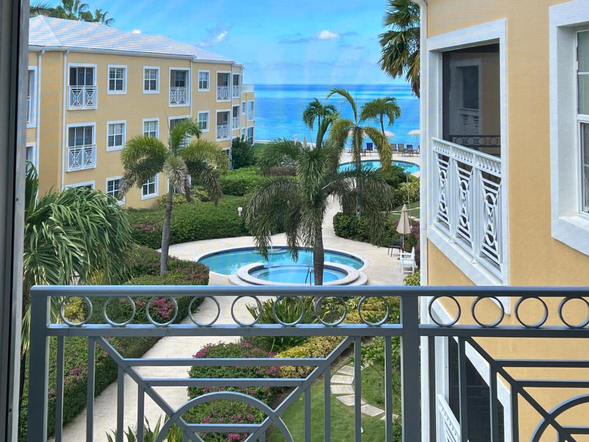 Regal Beach Club George Town Room photo