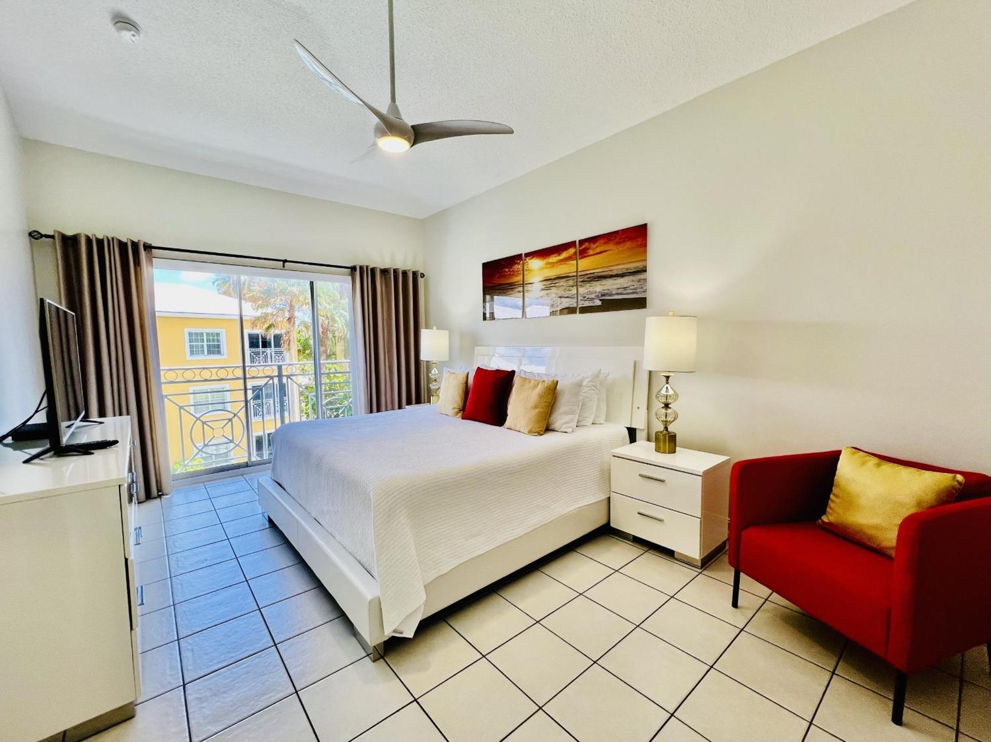Regal Beach Club George Town Room photo