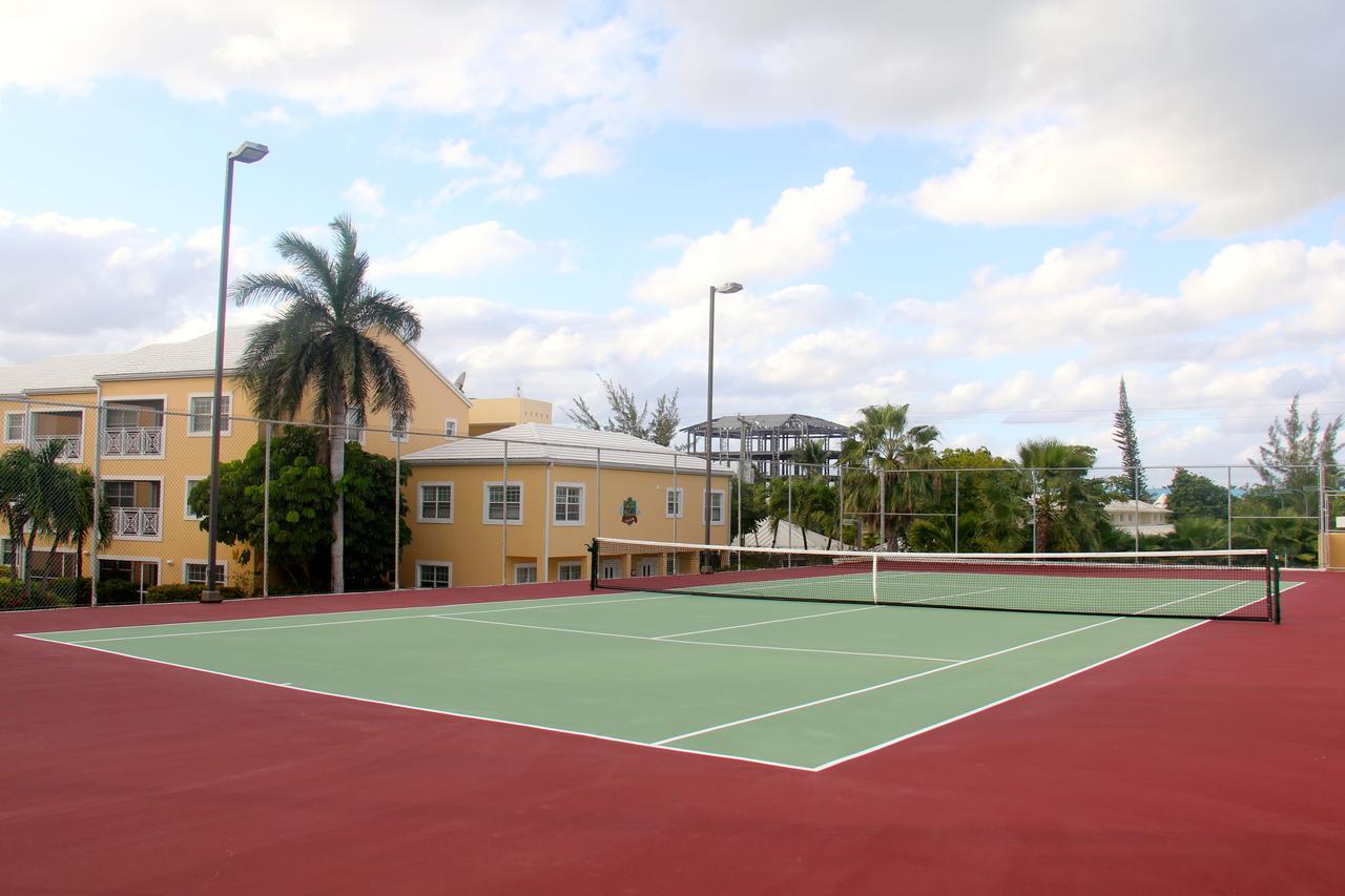 Regal Beach Club George Town Exterior photo